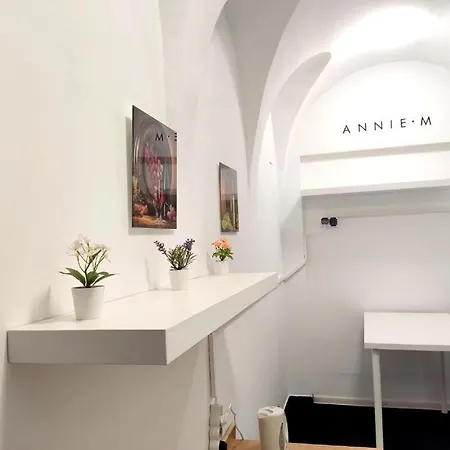 Oda ve Kahvaltı Kozia 24/25 *